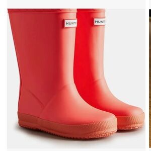 Hunter boots like new sizes 7 for toddler